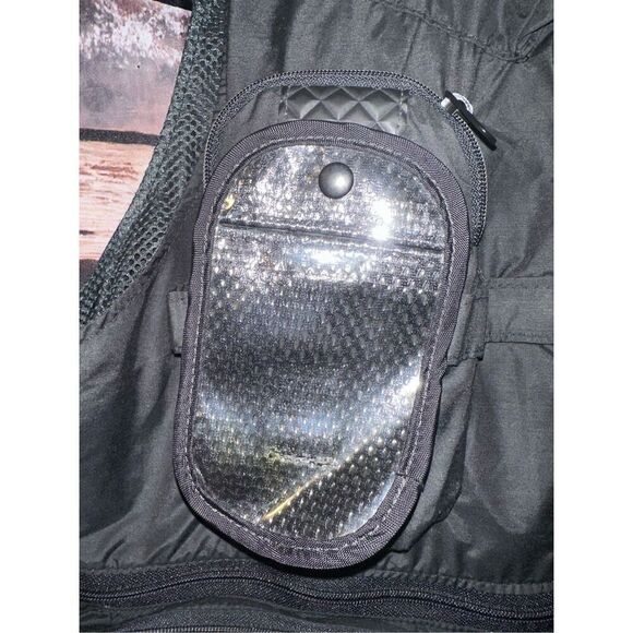 Tamrac Vest Men’s Medium Gorpcore Cargo Black Camera Fishing Utility Biker Vinta - Picture 5 of 9
